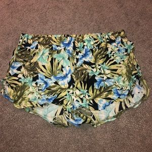 Urban Outfitters Shorts - Staring at Stars shorts Urban Outfitters Shorts - Staring at Stars shorts